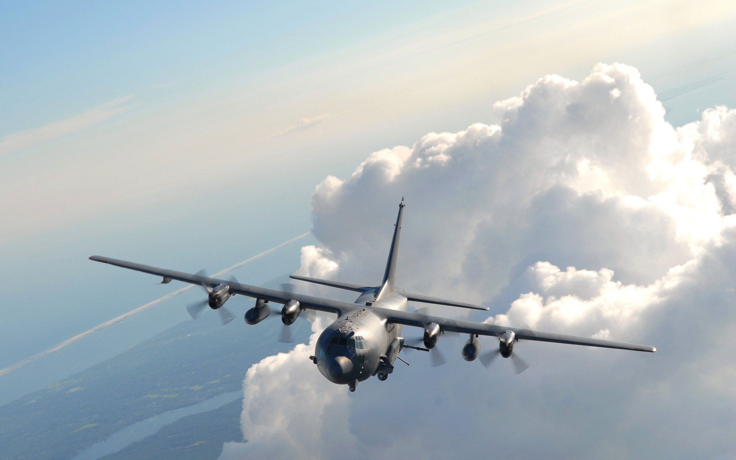 军事图片_飞机壁纸下载_AC-130高清大图_航空高清图片壁纸
